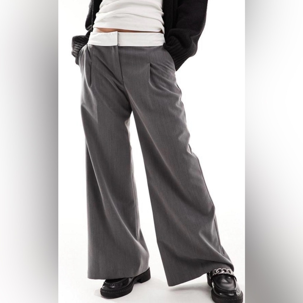 Women’s Miss Selfridge Petite fold over waistband trouser in grey